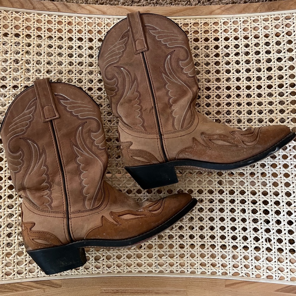 Cowgirl Boots 🤠